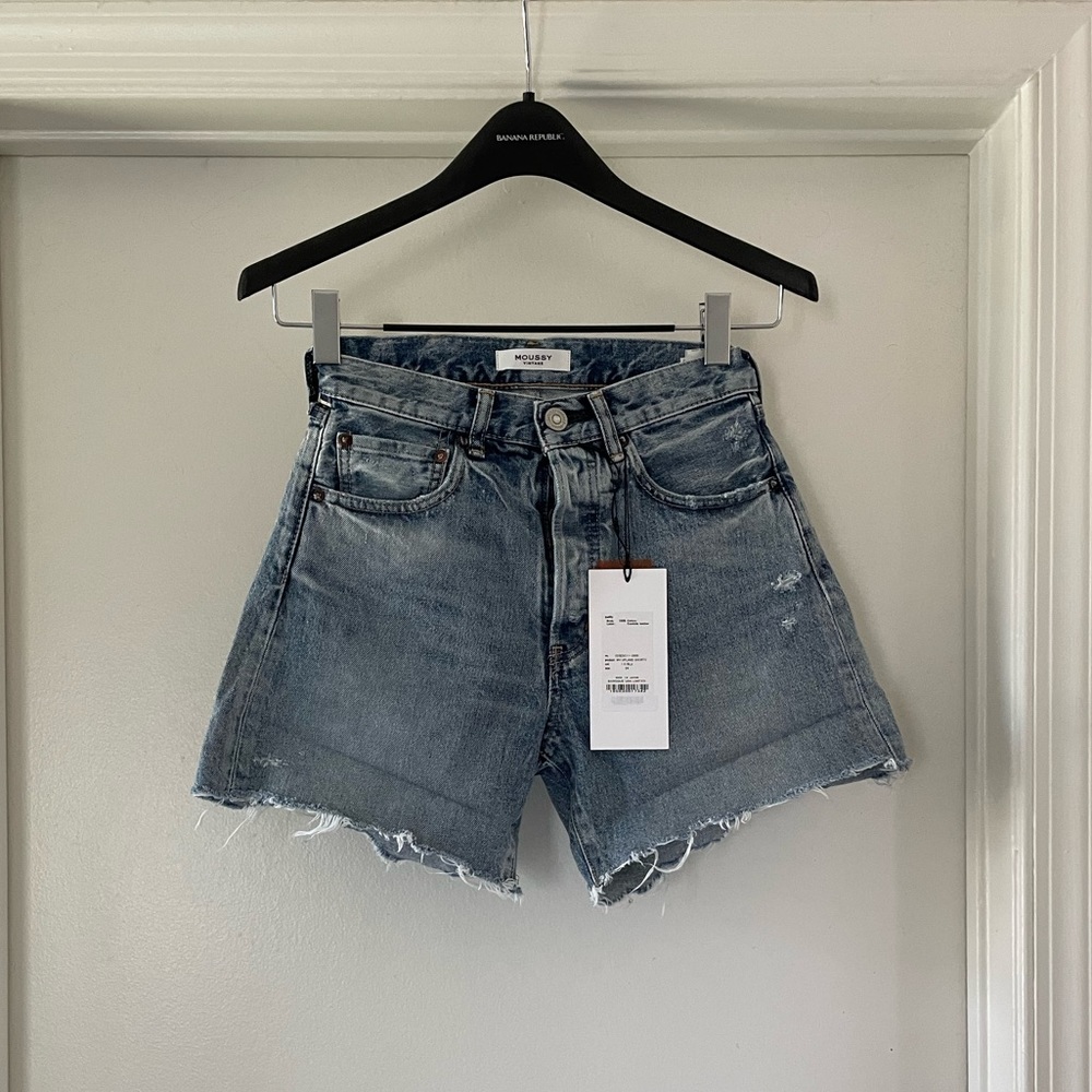 NWT Moussy Shorts